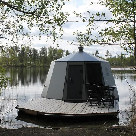 Luxury tent Aurorahut Aurantola *