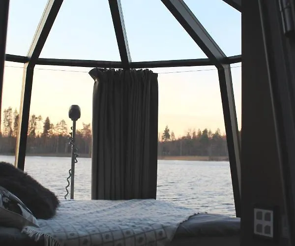 Luxe tent Aurorahut Aurantola *