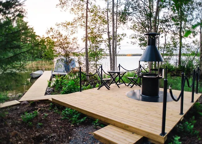 Aurorahut Aurantola Luxe tent Kouvola